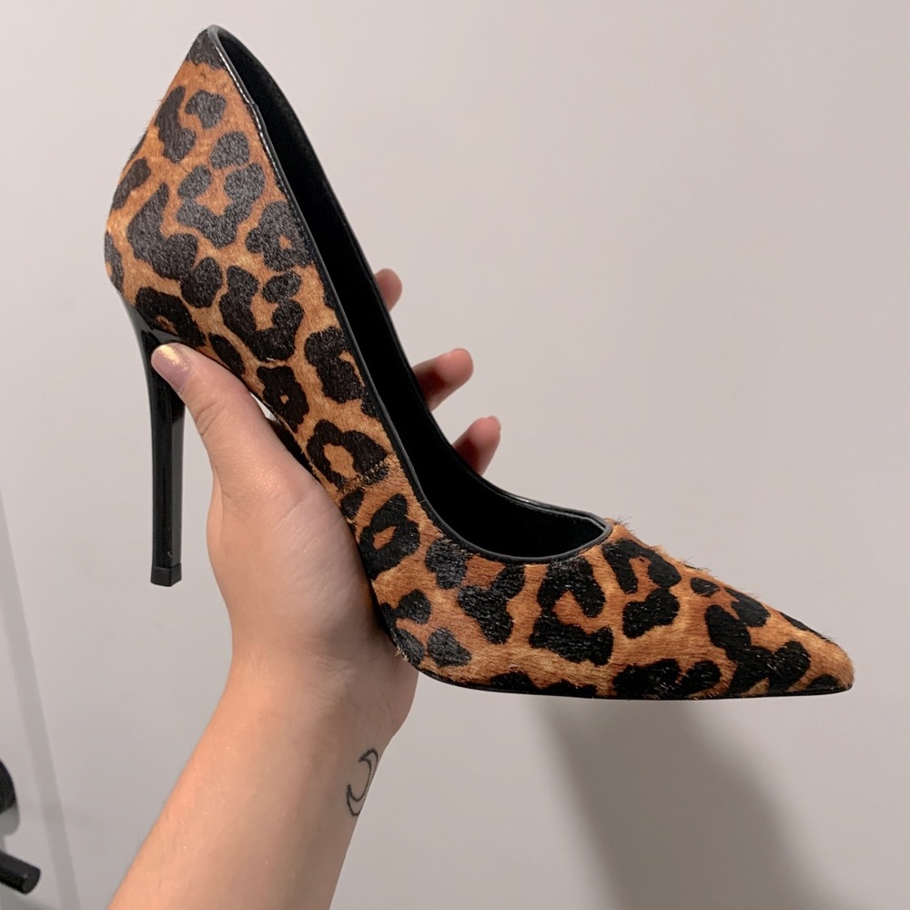 MICHAEL MICHAEL KORS LEOPARD PRINT PUMPS, NWT